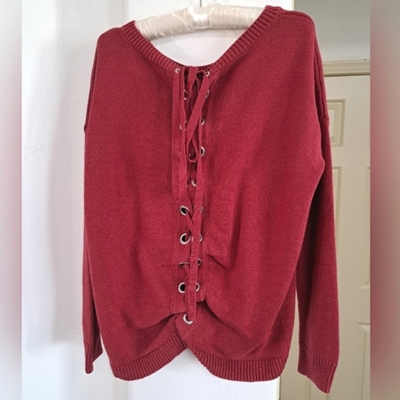 Express Women's Red Crew Neck Sweater Back Lace Up Medium - Picture 8 of 8